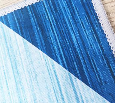 Close da superfície do carpete da sala de estar