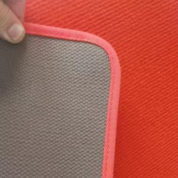 Backing do tapete vermelho