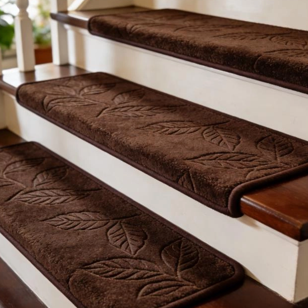 Tapete de escada de flores prensadas: uma fusão inovadora de segurança antiderrapante e estética doméstica, abrindo um novo oceano azul para o crescimento dos distribuidores